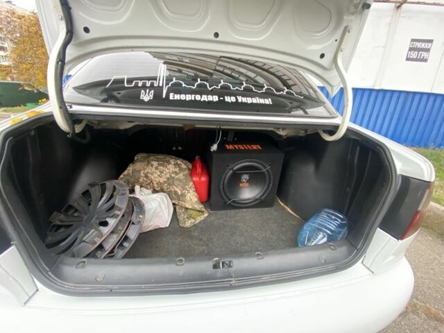 Белый Дэу Сенс, объемом двигателя 1.5 л и пробегом 370 тыс. км за 2700 $, фото 7 на Automoto.ua