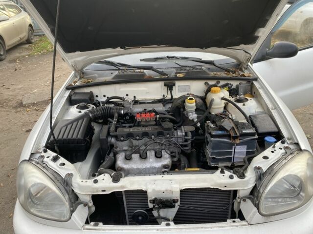 Белый Дэу Сенс, объемом двигателя 1.5 л и пробегом 294 тыс. км за 2000 $, фото 8 на Automoto.ua