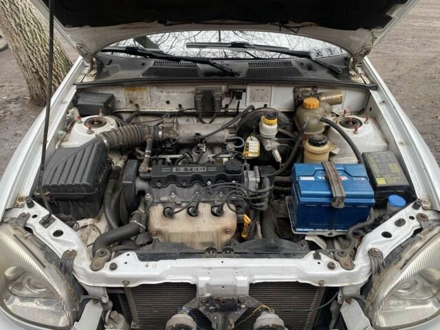 Белый Дэу Сенс, объемом двигателя 1.5 л и пробегом 259 тыс. км за 2400 $, фото 12 на Automoto.ua