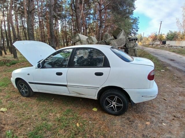 Білий Деу Сенс, об'ємом двигуна 1.4 л та пробігом 240 тис. км за 1350 $, фото 5 на Automoto.ua