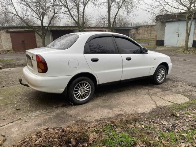 Белый Дэу Сенс, объемом двигателя 1.5 л и пробегом 259 тыс. км за 2400 $, фото 5 на Automoto.ua