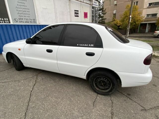 Белый Дэу Сенс, объемом двигателя 1.5 л и пробегом 370 тыс. км за 2700 $, фото 3 на Automoto.ua