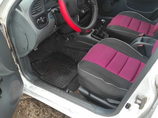 Білий Деу Сенс, об'ємом двигуна 1 л та пробігом 210 тис. км за 1000 $, фото 7 на Automoto.ua