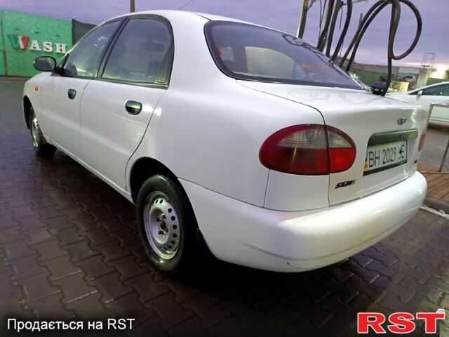 Білий Деу Сенс, об'ємом двигуна 1.3 л та пробігом 240 тис. км за 1800 $, фото 5 на Automoto.ua