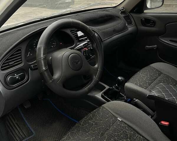 Белый Дэу Сенс, объемом двигателя 1.4 л и пробегом 79 тыс. км за 1599 $, фото 3 на Automoto.ua