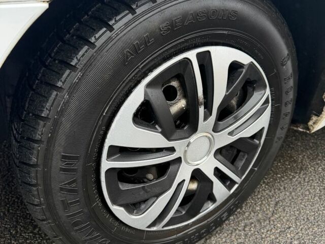 Белый Дэу Сенс, объемом двигателя 1.5 л и пробегом 240 тыс. км за 1499 $, фото 13 на Automoto.ua