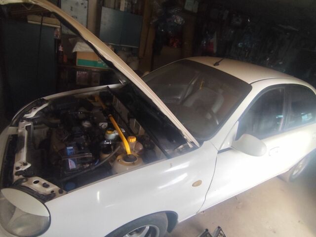 Белый Дэу Сенс, объемом двигателя 0 л и пробегом 130 тыс. км за 1350 $, фото 1 на Automoto.ua