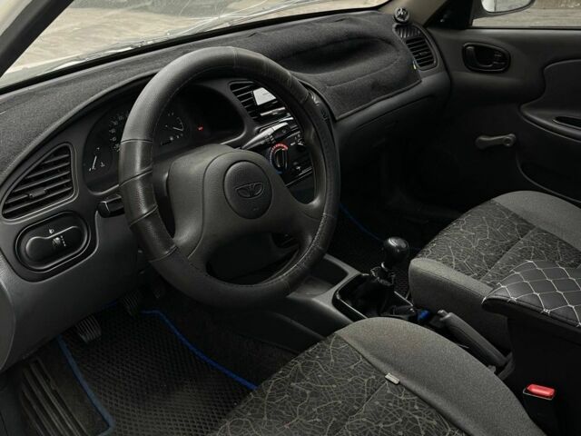 Белый Дэу Сенс, объемом двигателя 1.4 л и пробегом 79 тыс. км за 1599 $, фото 4 на Automoto.ua