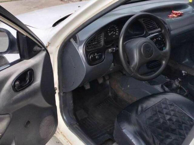 Белый Дэу Сенс, объемом двигателя 10 л и пробегом 1000 тыс. км за 1550 $, фото 2 на Automoto.ua