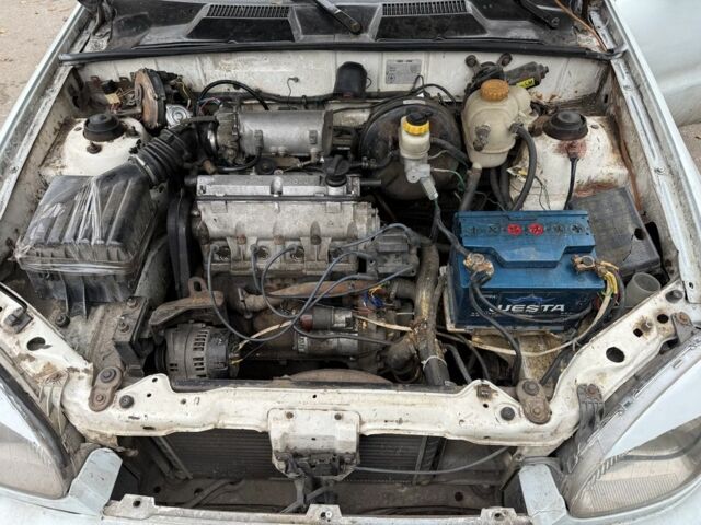 Белый Дэу Сенс, объемом двигателя 1.3 л и пробегом 225 тыс. км за 950 $, фото 4 на Automoto.ua