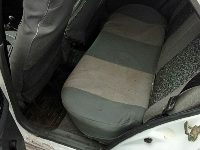 Белый Дэу Сенс, объемом двигателя 1.5 л и пробегом 350 тыс. км за 1200 $, фото 5 на Automoto.ua