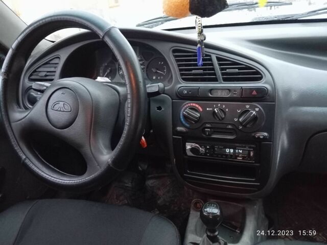 Білий Деу Сенс, об'ємом двигуна 1.5 л та пробігом 150 тис. км за 1500 $, фото 9 на Automoto.ua