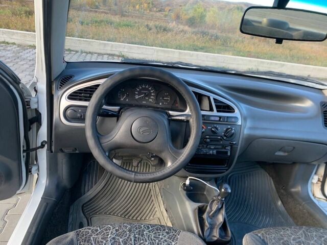 Белый Дэу Сенс, объемом двигателя 0 л и пробегом 277 тыс. км за 2200 $, фото 2 на Automoto.ua