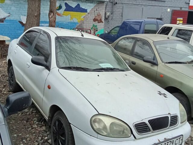 Белый Дэу Сенс, объемом двигателя 1.5 л и пробегом 350 тыс. км за 1200 $, фото 1 на Automoto.ua