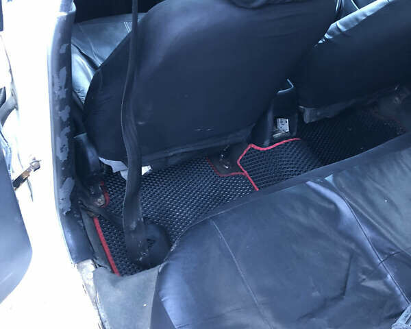 Білий Деу Сенс, об'ємом двигуна 1.3 л та пробігом 300 тис. км за 1999 $, фото 14 на Automoto.ua