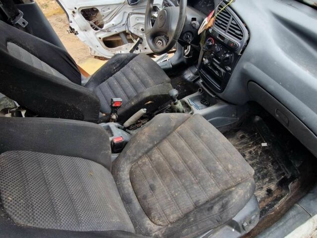 Белый Дэу Сенс, объемом двигателя 1.5 л и пробегом 150 тыс. км за 499 $, фото 5 на Automoto.ua