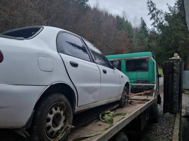 Белый Дэу Сенс, объемом двигателя 1.5 л и пробегом 150 тыс. км за 499 $, фото 1 на Automoto.ua