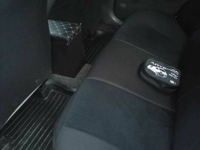 Білий Деу Сенс, об'ємом двигуна 1.5 л та пробігом 304 тис. км за 2000 $, фото 7 на Automoto.ua