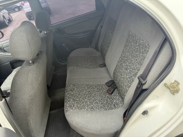 Белый Дэу Сенс, объемом двигателя 1.5 л и пробегом 247 тыс. км за 2950 $, фото 7 на Automoto.ua