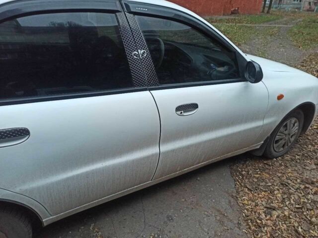 Білий Деу Сенс, об'ємом двигуна 1.5 л та пробігом 304 тис. км за 2000 $, фото 5 на Automoto.ua