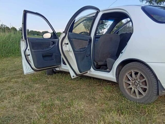 Белый Дэу Сенс, объемом двигателя 0 л и пробегом 53 тыс. км за 2159 $, фото 5 на Automoto.ua