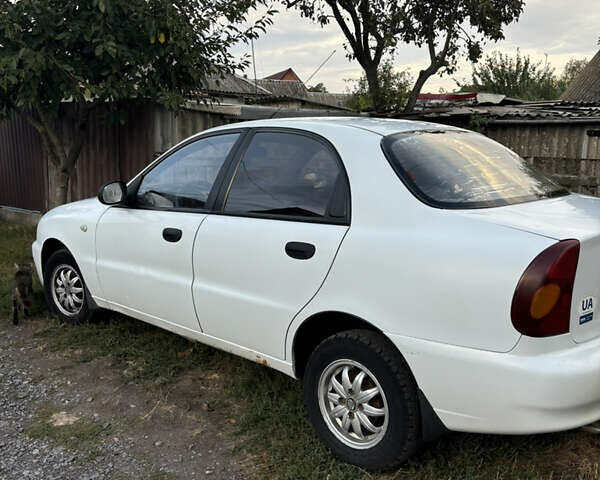 Белый Дэу Сенс, объемом двигателя 1.3 л и пробегом 276 тыс. км за 1450 $, фото 2 на Automoto.ua