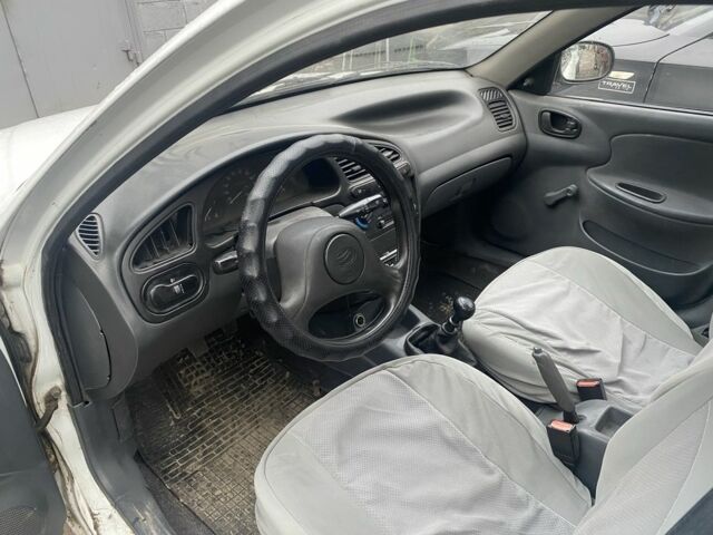 Білий Деу Сенс, об'ємом двигуна 1.5 л та пробігом 170 тис. км за 1800 $, фото 4 на Automoto.ua