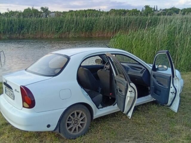 Белый Дэу Сенс, объемом двигателя 0 л и пробегом 53 тыс. км за 2159 $, фото 3 на Automoto.ua