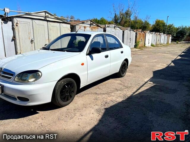 Белый Дэу Сенс, объемом двигателя 1.3 л и пробегом 180 тыс. км за 2400 $, фото 1 на Automoto.ua
