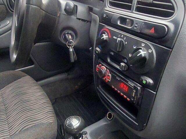 Белый Дэу Сенс, объемом двигателя 1.5 л и пробегом 289 тыс. км за 1550 $, фото 5 на Automoto.ua