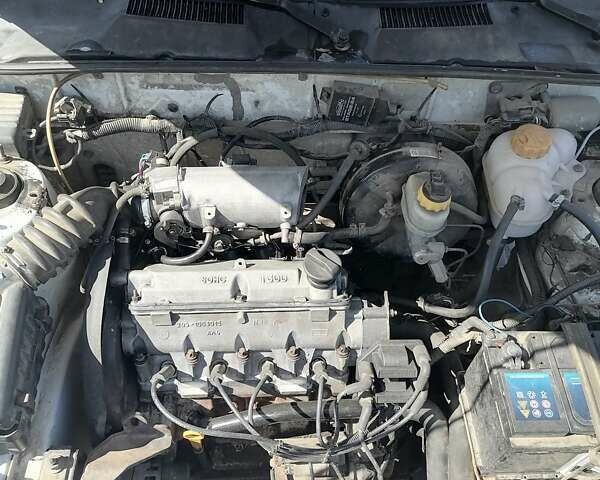 Белый Дэу Сенс, объемом двигателя 1.3 л и пробегом 172 тыс. км за 2500 $, фото 4 на Automoto.ua