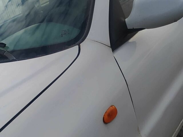 Белый Дэу Сенс, объемом двигателя 1.5 л и пробегом 300 тыс. км за 2250 $, фото 2 на Automoto.ua