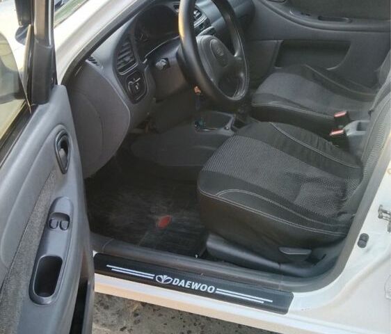 Білий Деу Сенс, об'ємом двигуна 1.5 л та пробігом 2 тис. км за 2800 $, фото 4 на Automoto.ua