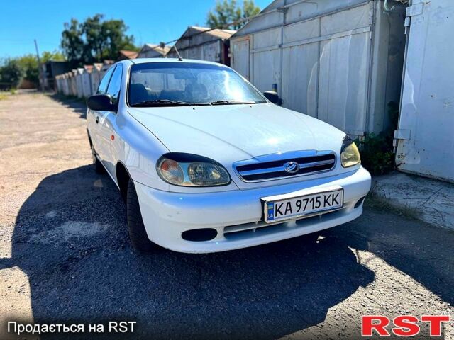 Белый Дэу Сенс, объемом двигателя 1.3 л и пробегом 180 тыс. км за 2400 $, фото 3 на Automoto.ua