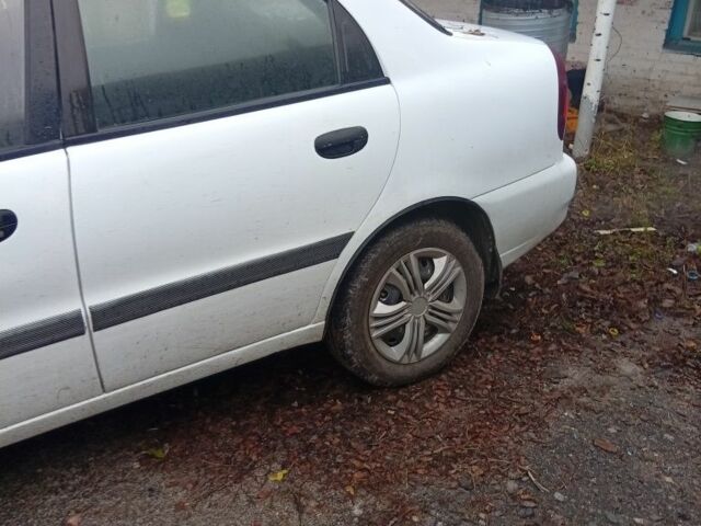 Белый Дэу Сенс, объемом двигателя 1.5 л и пробегом 280 тыс. км за 2500 $, фото 3 на Automoto.ua