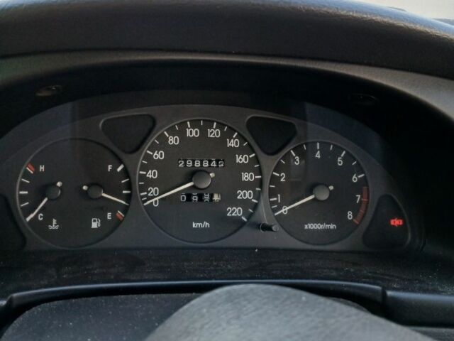 Білий Деу Сенс, об'ємом двигуна 1.3 л та пробігом 300 тис. км за 2600 $, фото 6 на Automoto.ua