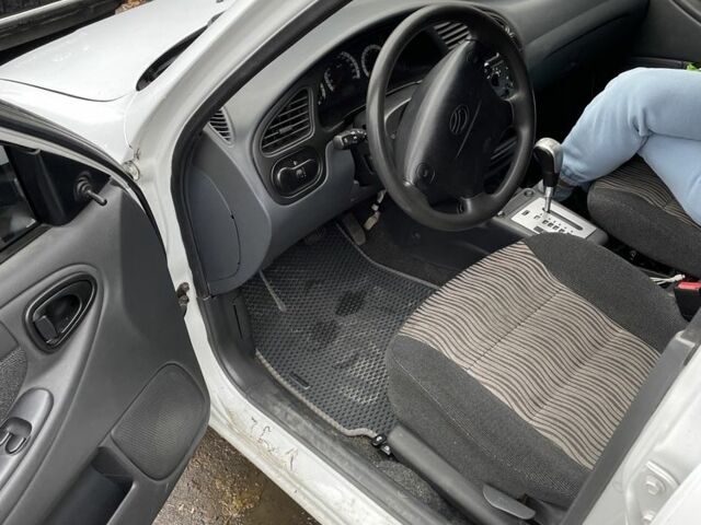 Белый Дэу Сенс, объемом двигателя 1.4 л и пробегом 182 тыс. км за 4600 $, фото 19 на Automoto.ua