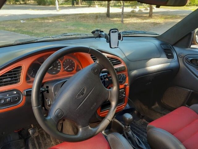 Бежевий Деу Сенс, об'ємом двигуна 1.6 л та пробігом 243 тис. км за 1700 $, фото 9 на Automoto.ua