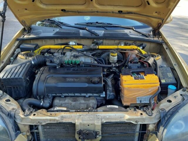 Бежевий Деу Сенс, об'ємом двигуна 1.6 л та пробігом 243 тис. км за 1700 $, фото 14 на Automoto.ua