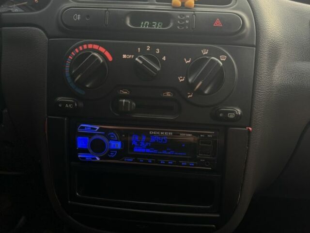 Бежевий Деу Сенс, об'ємом двигуна 1.5 л та пробігом 214 тис. км за 2450 $, фото 18 на Automoto.ua