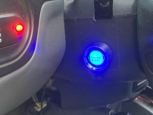 Бежевий Деу Сенс, об'ємом двигуна 1.5 л та пробігом 325 тис. км за 1200 $, фото 2 на Automoto.ua