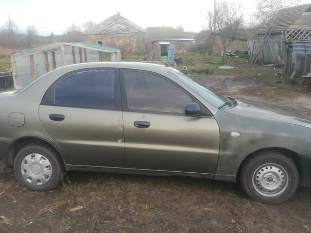 Бежевий Деу Сенс, об'ємом двигуна 1.3 л та пробігом 390 тис. км за 1001 $, фото 10 на Automoto.ua