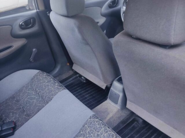 Бежевий Деу Сенс, об'ємом двигуна 1.5 л та пробігом 250 тис. км за 2800 $, фото 9 на Automoto.ua