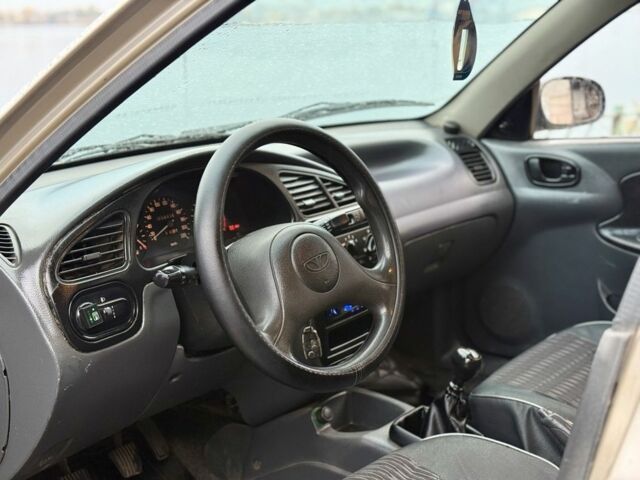 Дэу Сенс 2008 в Днепре (Днепропетровске) на Automoto.ua Бежевый Дэу Сенс, объемом двигателя 1.5 л и пробегом 205 тыс. км за 2299 $, фото 15 на Automoto.ua