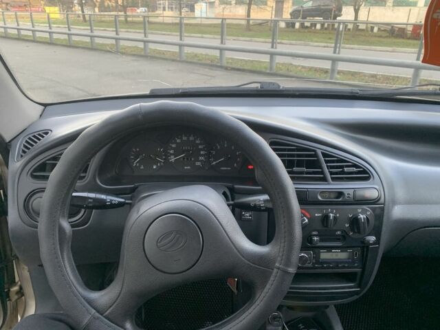 Бежевий Деу Сенс, об'ємом двигуна 1.5 л та пробігом 135 тис. км за 3200 $, фото 6 на Automoto.ua