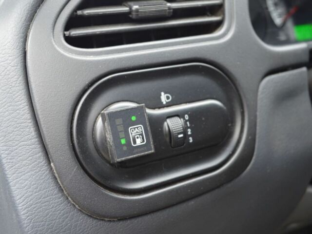 Бежевый Дэу Сенс, объемом двигателя 1.3 л и пробегом 109 тыс. км за 3450 $, фото 11 на Automoto.ua