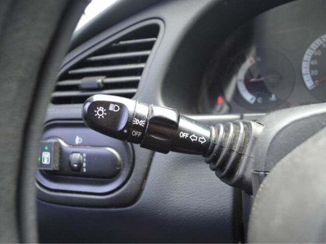 Бежевый Дэу Сенс, объемом двигателя 1.3 л и пробегом 109 тыс. км за 3450 $, фото 9 на Automoto.ua