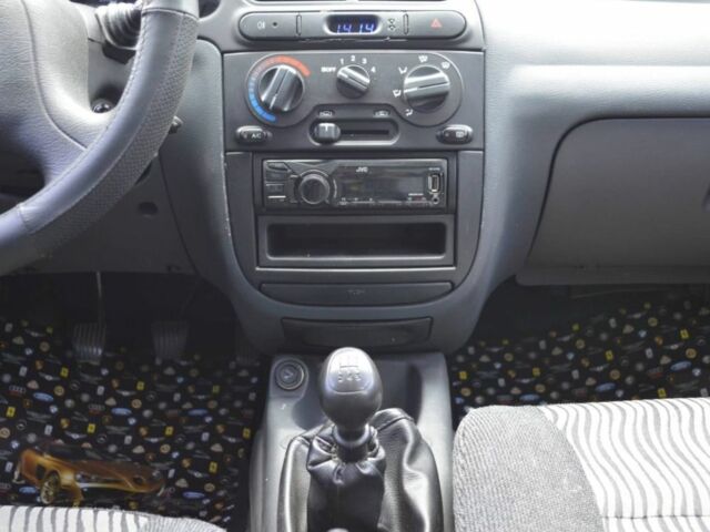 Бежевый Дэу Сенс, объемом двигателя 1.3 л и пробегом 109 тыс. км за 3450 $, фото 5 на Automoto.ua