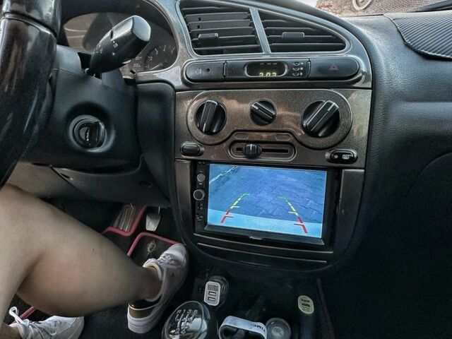 Бежевый Дэу Сенс, объемом двигателя 1.6 л и пробегом 325 тыс. км за 2100 $, фото 5 на Automoto.ua