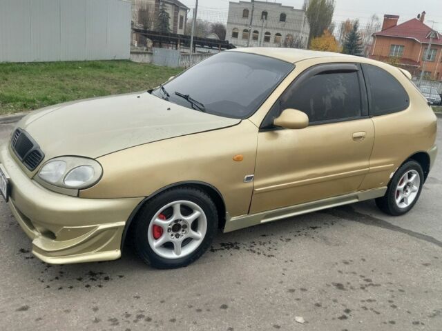 Бежевый Дэу Сенс, объемом двигателя 1.6 л и пробегом 170 тыс. км за 2350 $, фото 1 на Automoto.ua